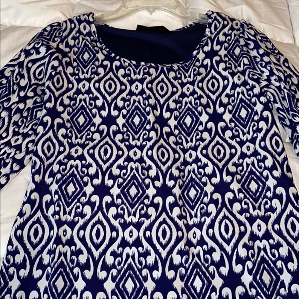 Dress - Picture 3 of 3